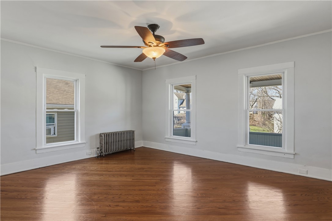 86 West 2nd Street Corning, NY 14830 - Photo 34 of 49 Upstairs Living room