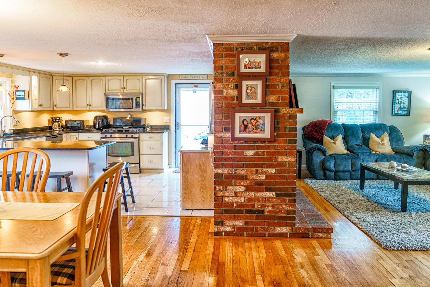 44 Alicia Road Hyannis, MA 02601 - Photo 6 of 34 AliciaRoad-26