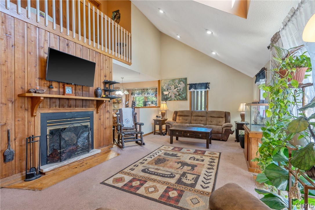 4735 Grange Road Clay, NY 13041 - Photo 5 of 44