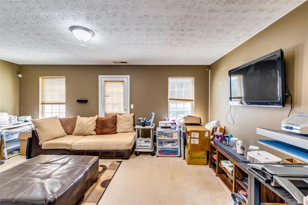 6371 Redan Square Lithonia, GA 30058 - Photo 4 of 14