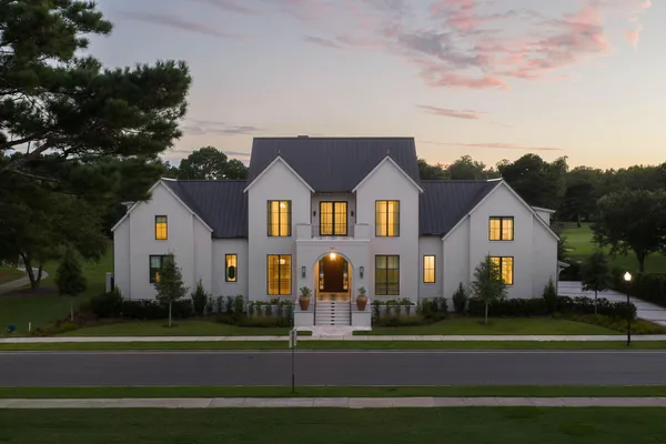 $7,989,000 | 141 Ithecaw Creek Street, Charleston, SC 29492