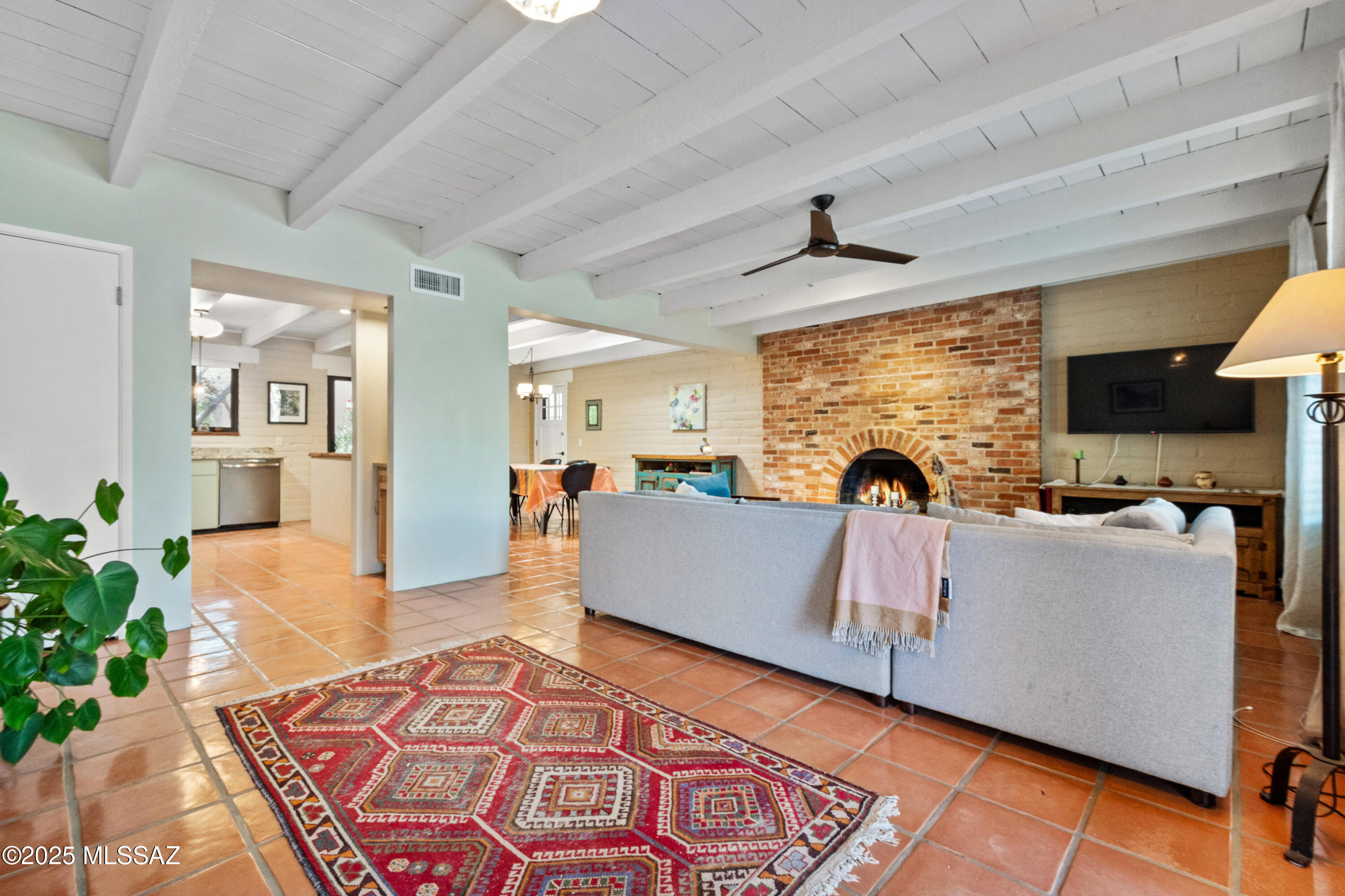 3935 North Country Club Road, Unit 41 Tucson, AZ 85716 - Photo 8 of 35 Gallery Image 8