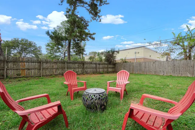 $2,000 | 5088 Helene Road, Memphis, TN 38117