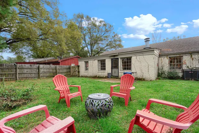 $2,000 | 5088 Helene Road, Memphis, TN 38117