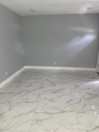 a view of empty room with window
