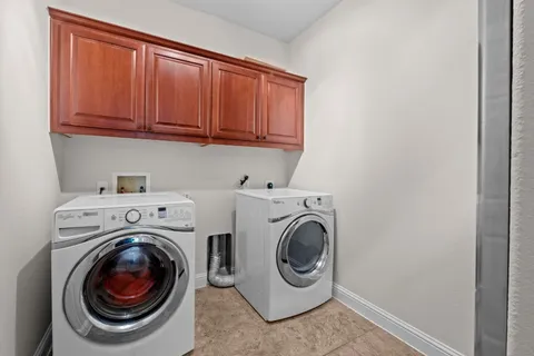 $625,000 | 394 Ledge Stone Drive, Austin, TX 78737