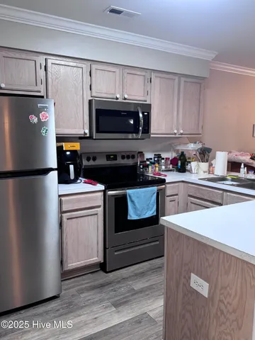 $161,900 | 3008 Mulberry Lane, Unit B, Greenville, NC 27858