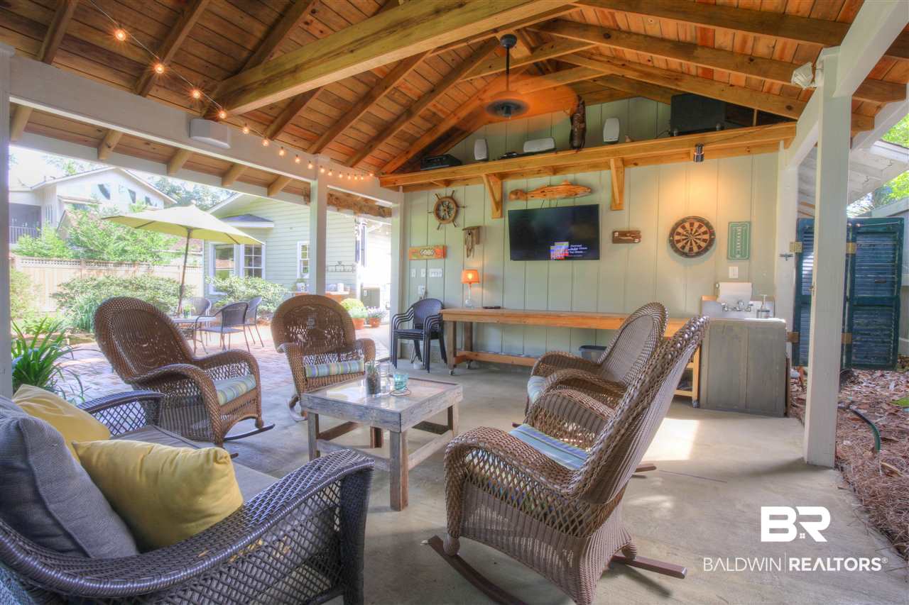 55 North Summit Street Fairhope, AL 36532 - Photo 3 of 40