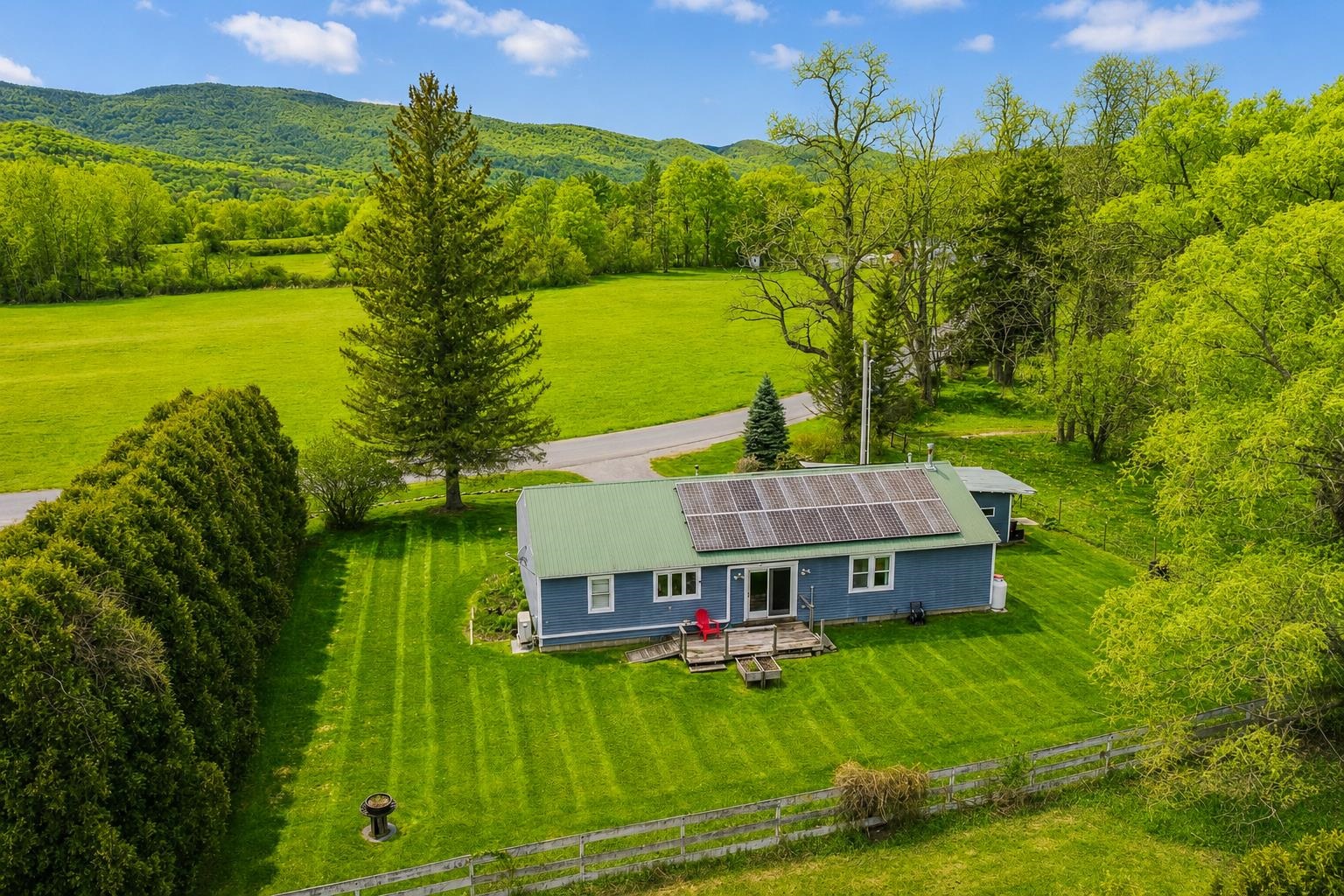 366 Kirby Hollow Road Dorset, VT 05251 - Photo 35 of 42