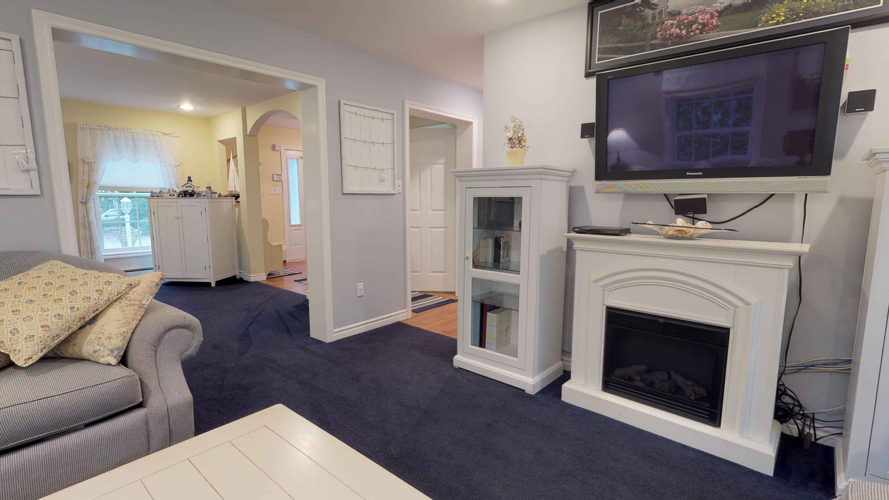 36 Ferncroft Road York, ME 03909 - Photo 23 of 49 Family Room