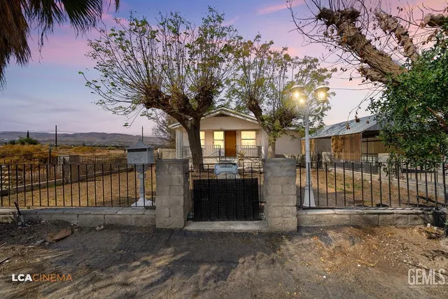 $180,000 | Undisclosed Address, Taft, CA 93268