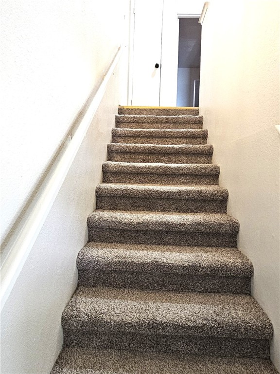 4816 Delwood Street, Unit 4 Corpus Christi, TX 78413 - Photo 12 of 22 a view of entryway