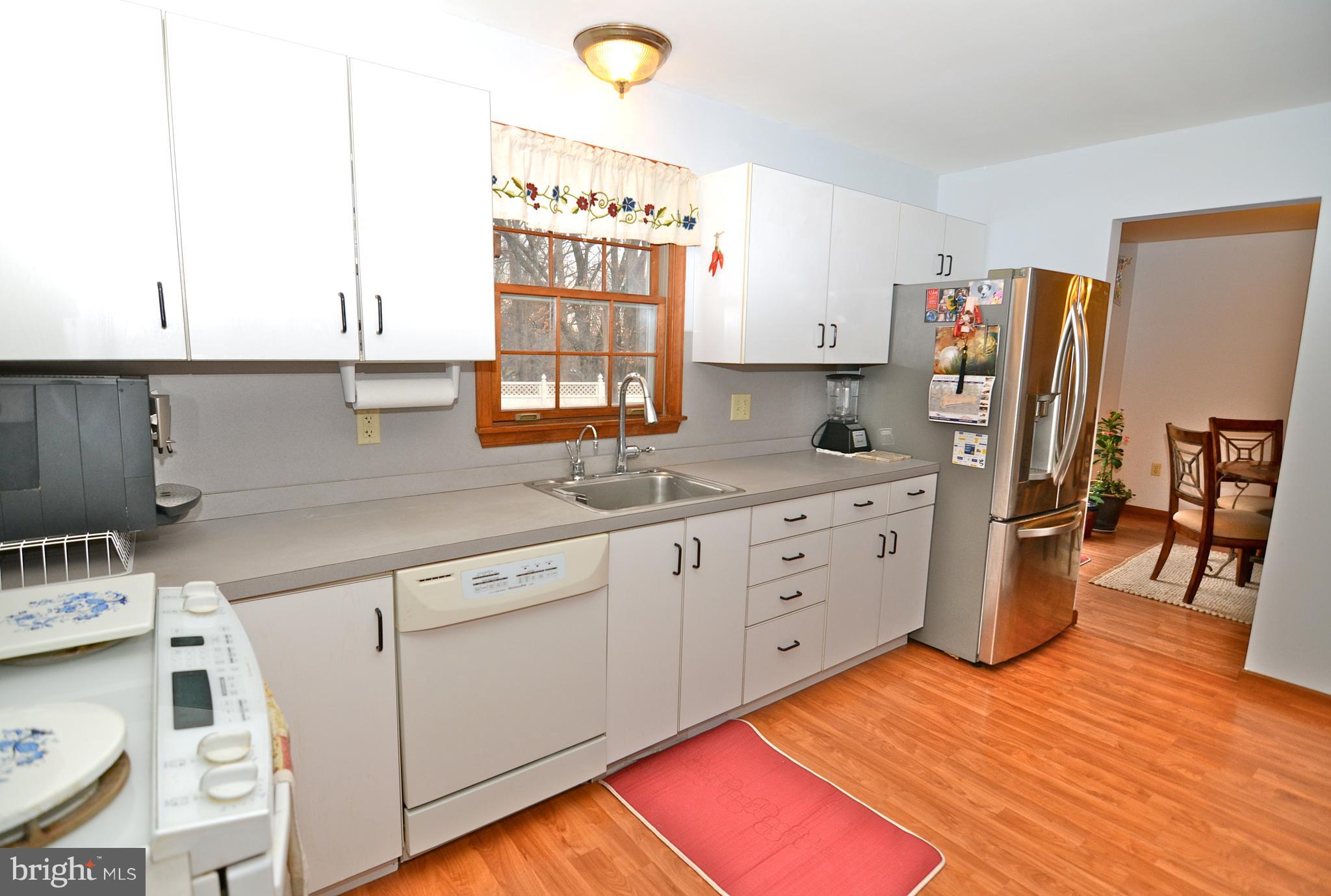 560 Broad Street Spring City, PA 19475 - Photo 6 of 33