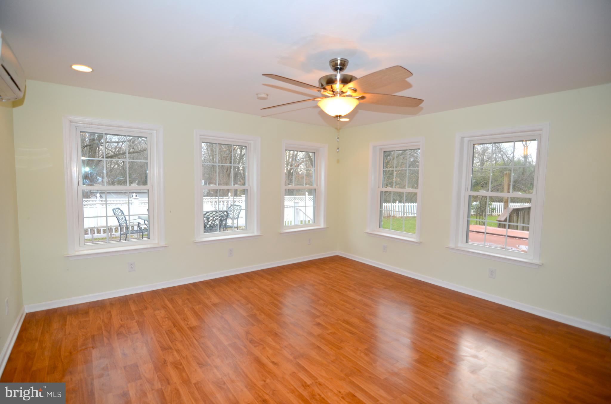 560 Broad Street Spring City, PA 19475 - Photo 8 of 33