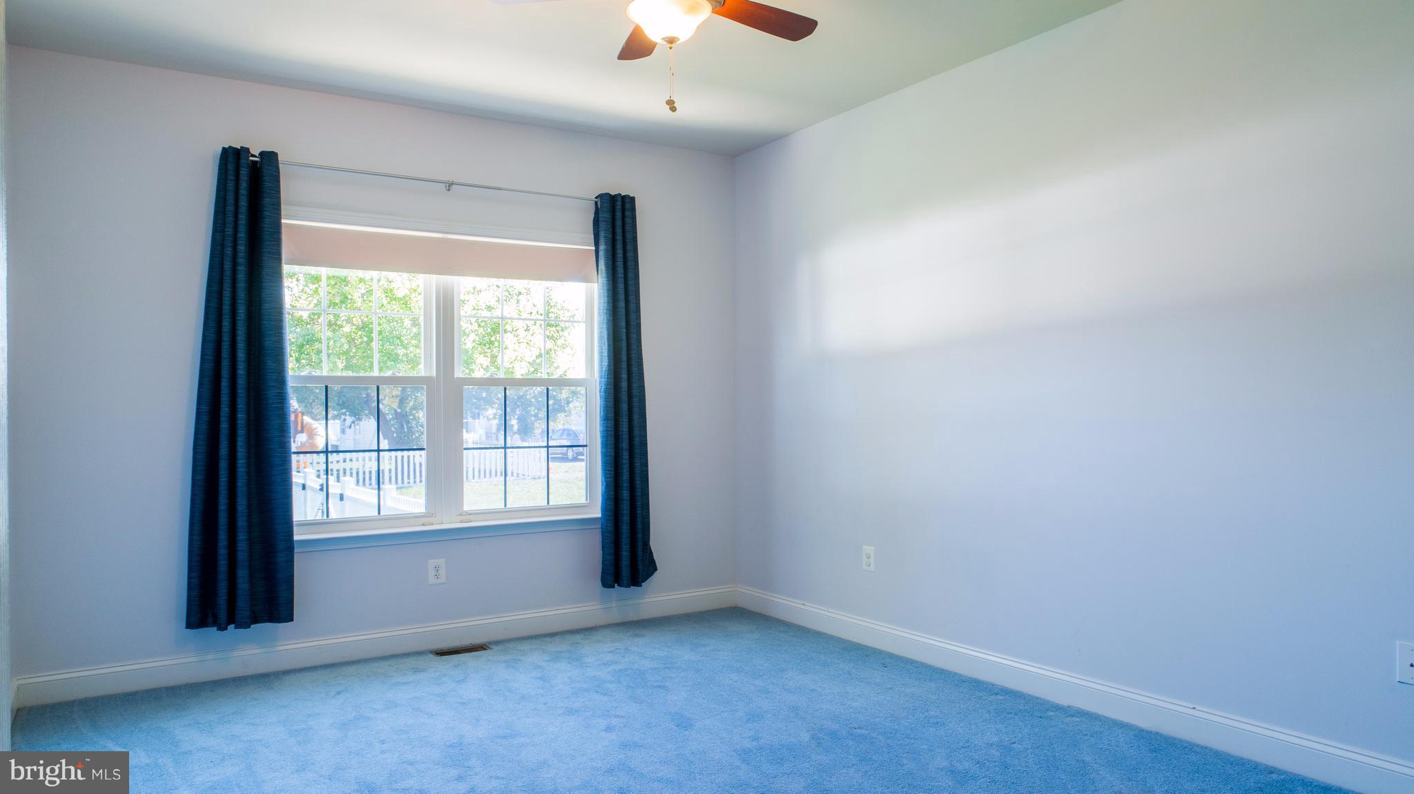 824 Andover Road Linthicum, MD 21090 - Photo 17 of 29 an empty room with a window