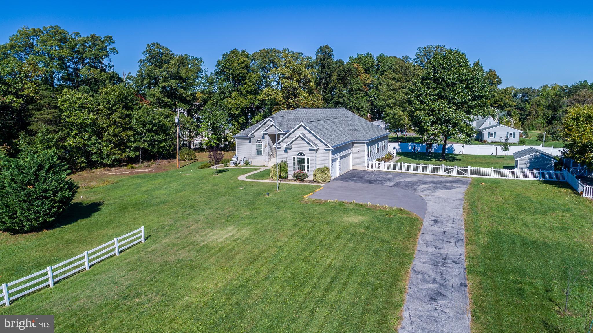 824 Andover Road Linthicum, MD 21090 - Photo 28 of 29 a house view with a garden space