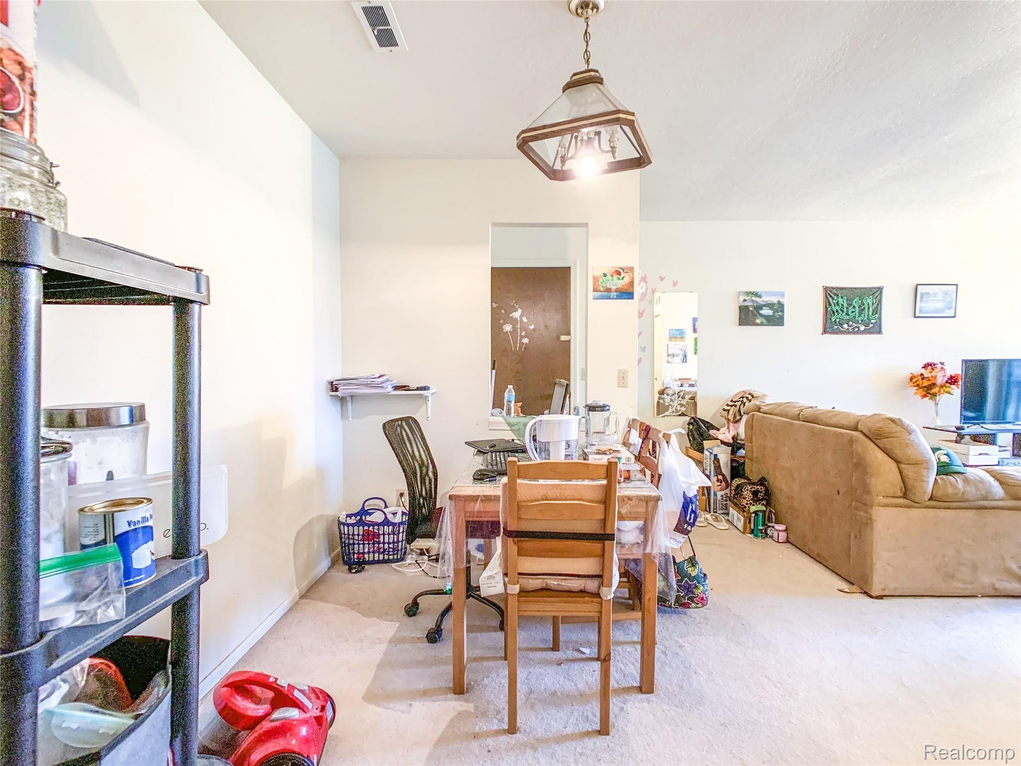 1727 Maple Ridge Road, Unit 13 Haslett, MI 48840 - Photo 15 of 33 1727 Maple Ridge Unit13 Meridian Twp MI-16.jpg