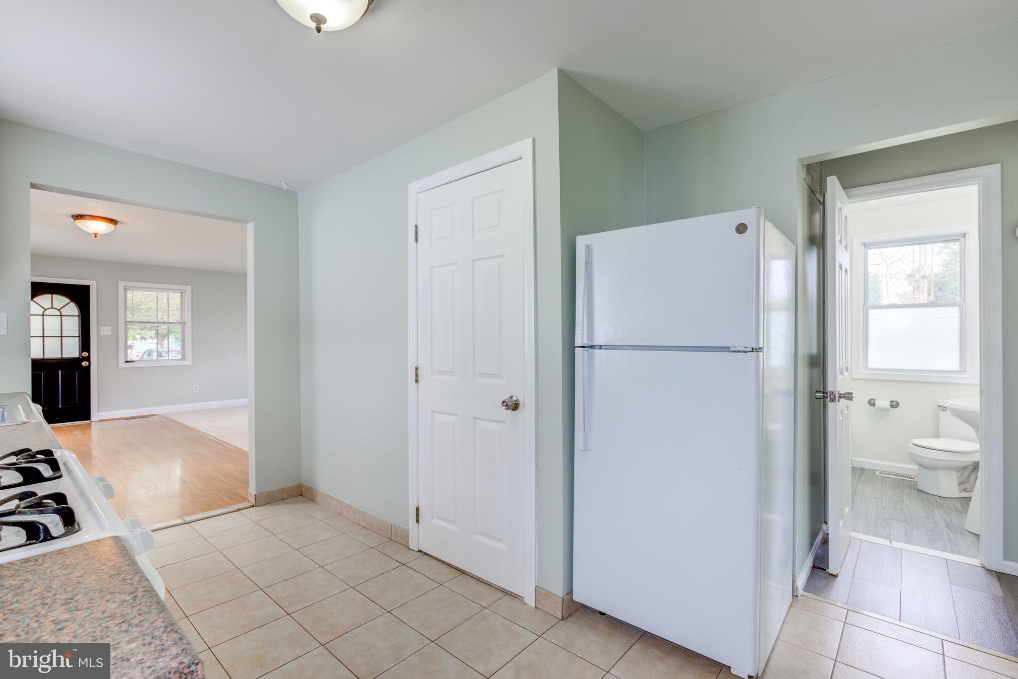 35 Front Street Palmyra, NJ 08065 - Photo 15 of 25 Kitchen