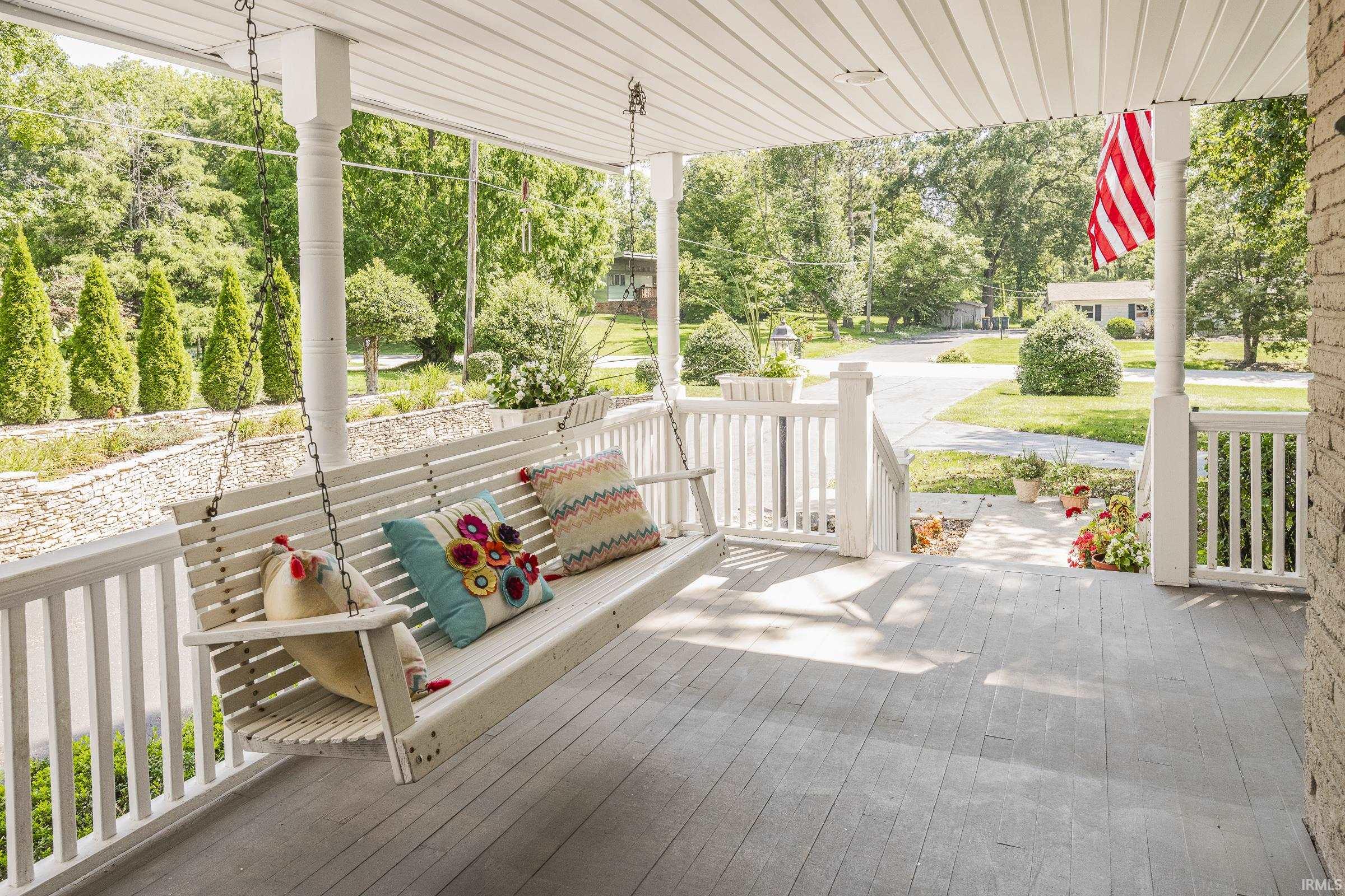 532 South Pleasant Ridge Road Bloomington, IN 47401 - Photo 8 of 50