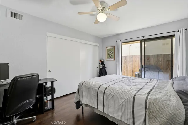 $680,000 | 2123 Temple Avenue, Signal Hill, CA 90755