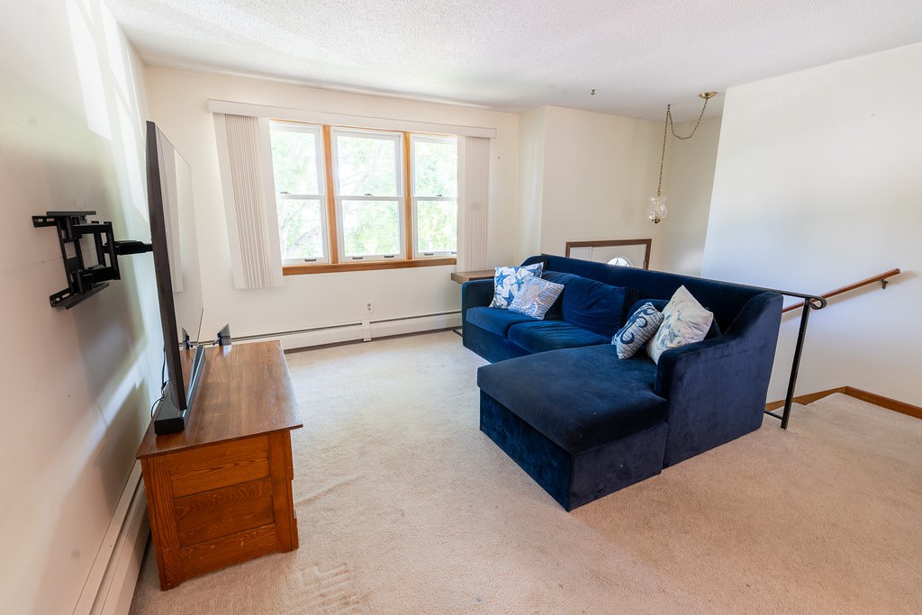 35 Old Pine Road Narragansett, RI 02882 - Photo 6 of 15