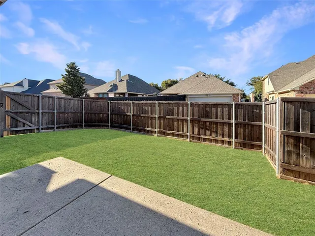 $2,800 | 906 Cougar Drive, Allen, TX 75013