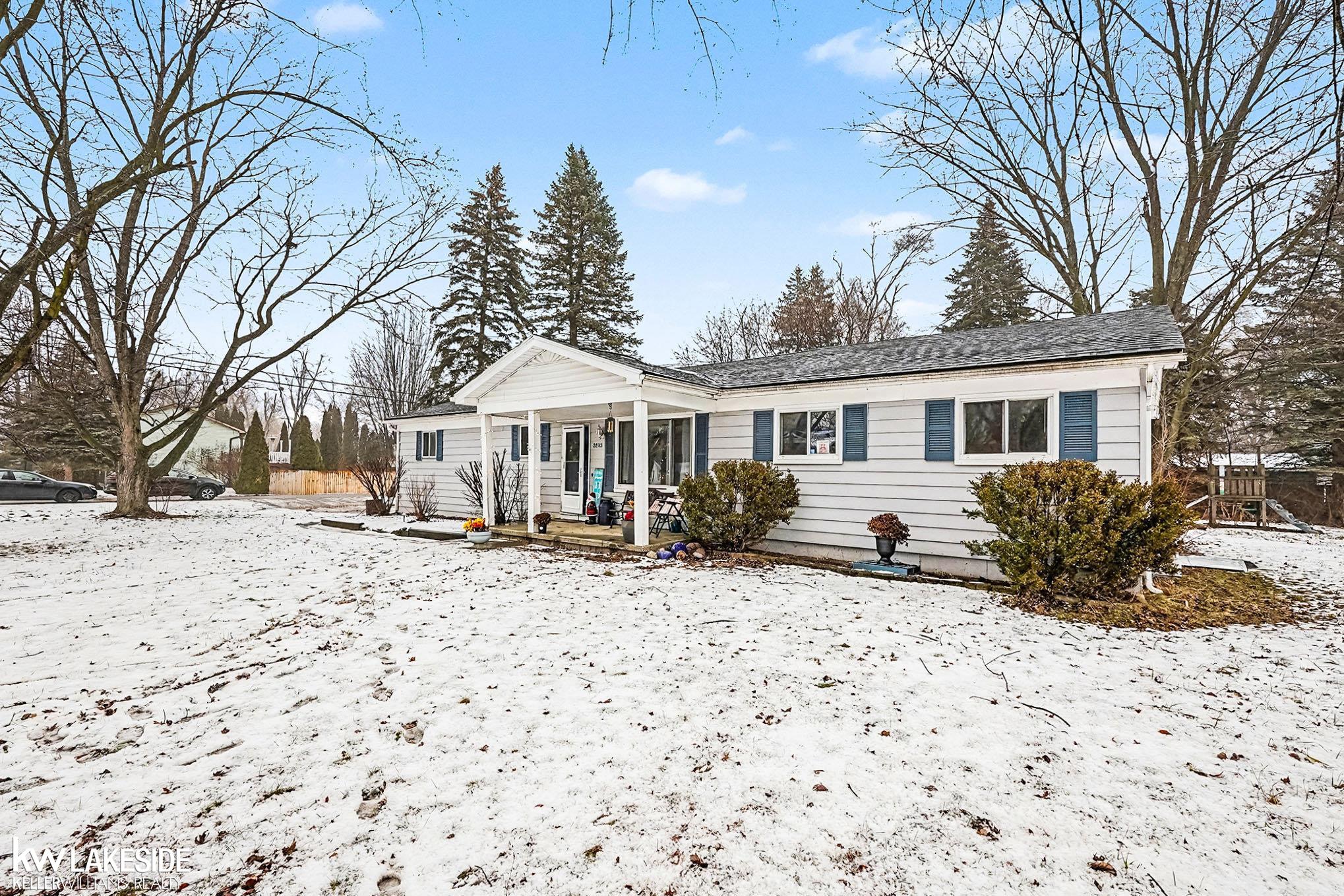 2515 Melvin Avenue Rochester Hills, MI 48307 - Photo 4 of 28