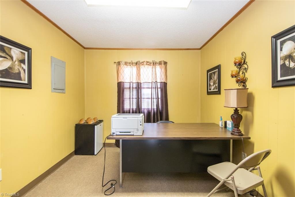 402 Cedar Street High Point, NC 27260 - Photo 21 of 27 Gallery Image 21