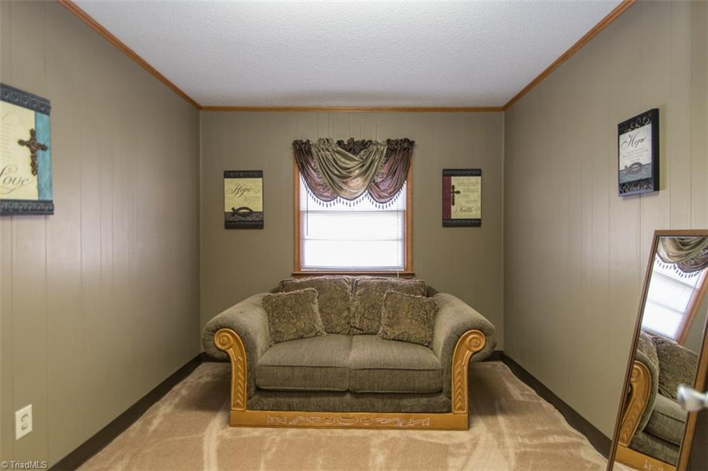 402 Cedar Street High Point, NC 27260 - Photo 23 of 27 Gallery Image 23