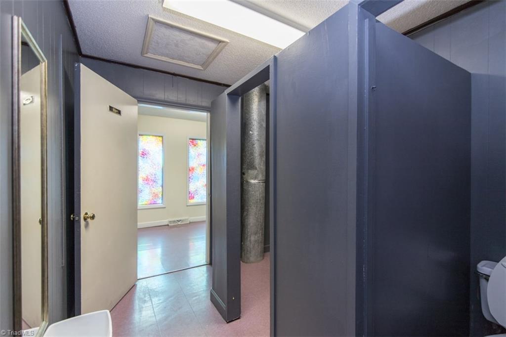 402 Cedar Street High Point, NC 27260 - Photo 27 of 27 Gallery Image 27