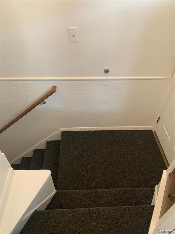 8262 State Park Center Line, MI 48015 - Photo 22 of 30