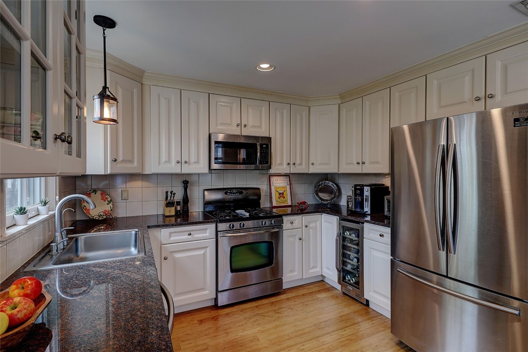 125 Prospect Street, Unit 1 Providence, RI 02906 - Photo 15 of 42