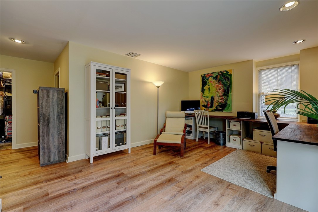 125 Prospect Street, Unit 1 Providence, RI 02906 - Photo 33 of 42