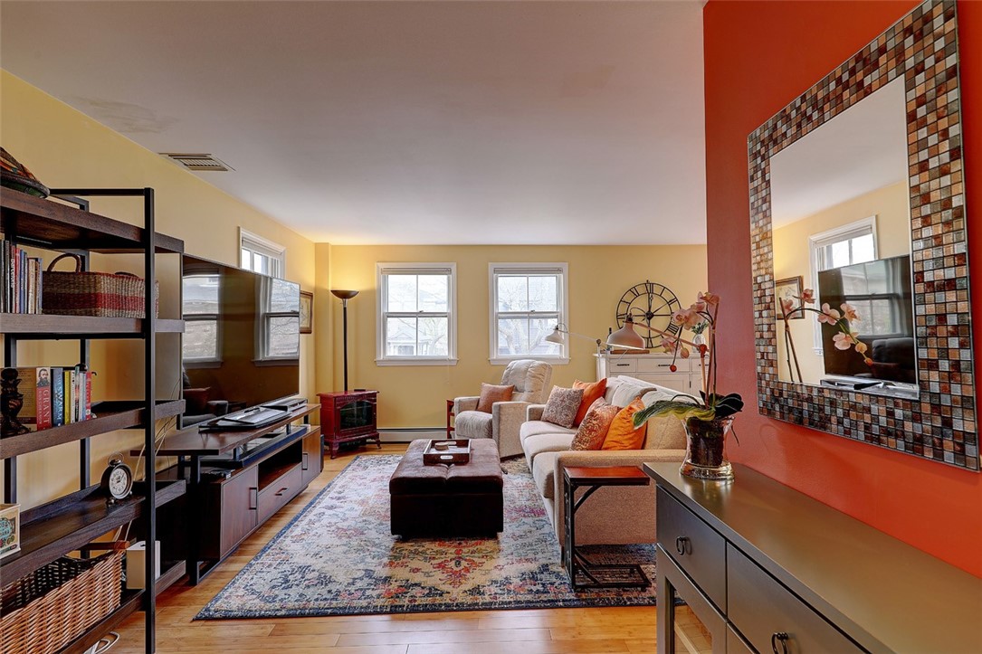 125 Prospect Street, Unit 1 Providence, RI 02906 - Photo 5 of 42