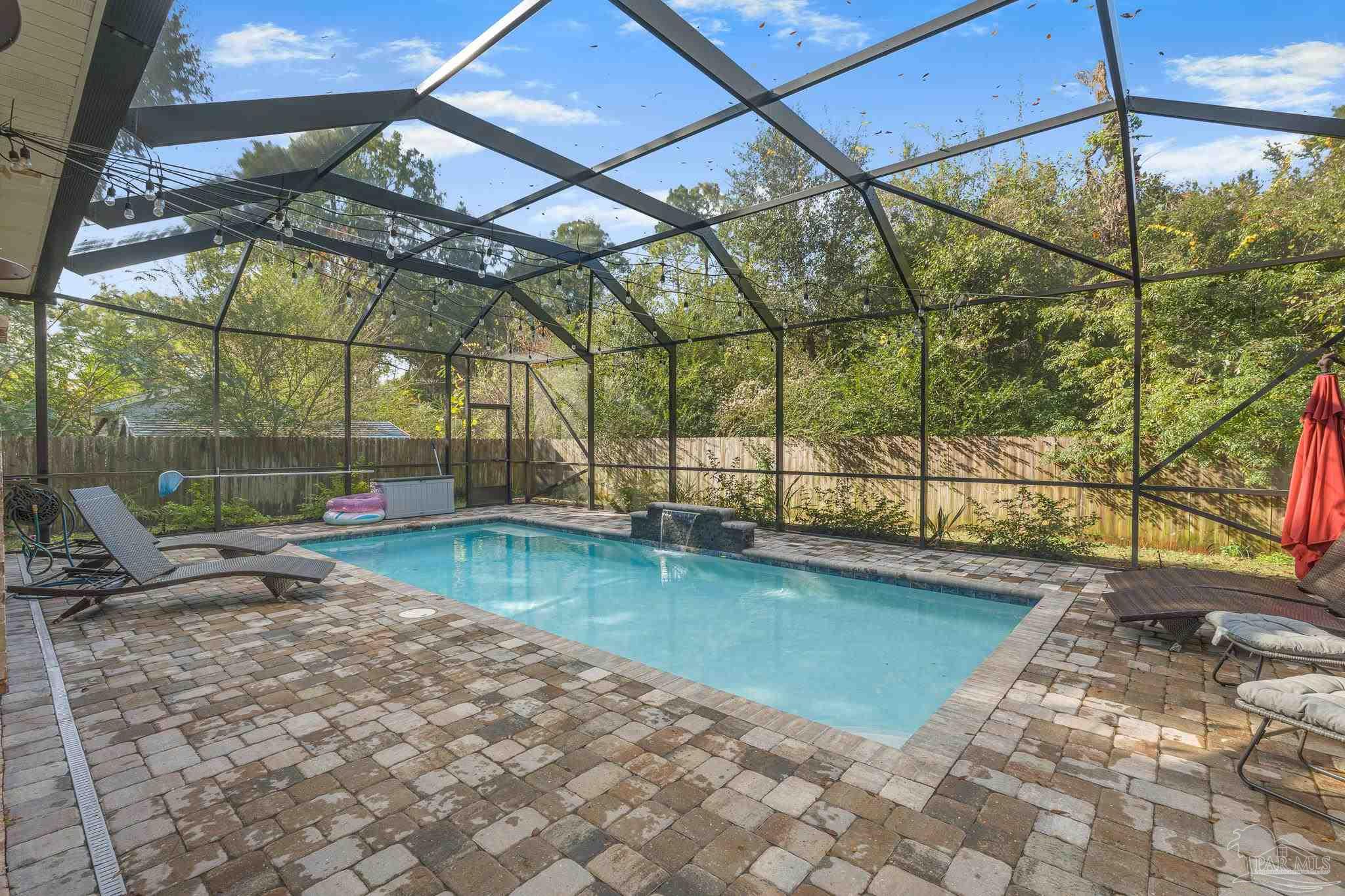 6245 Muldoon Road Pensacola, FL 32526 - Photo 3 of 44 a view of a backyard