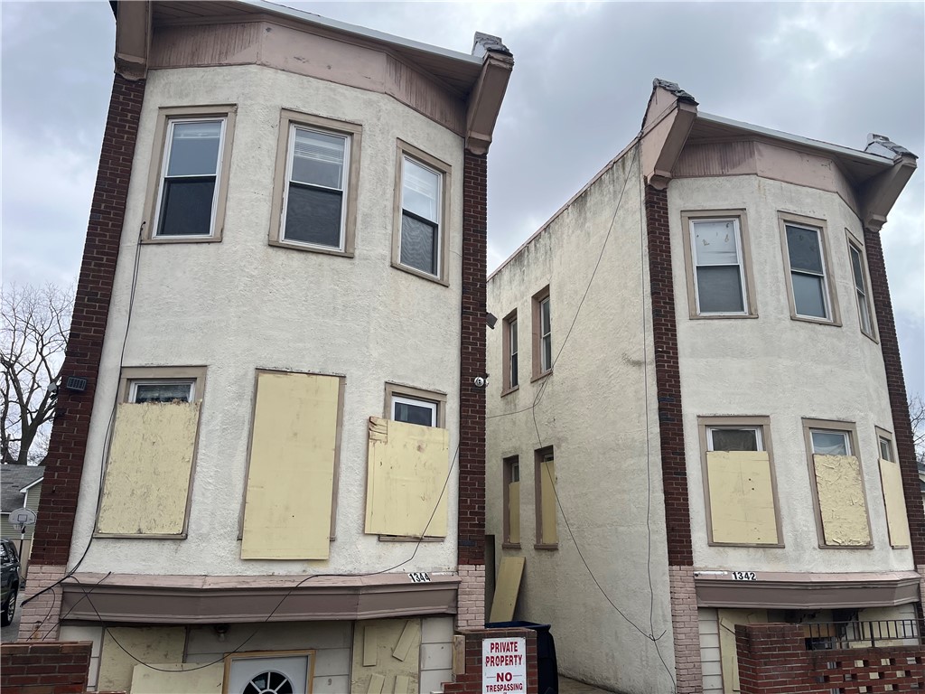 1344 Dewey Avenue, Unit 1342 Rochester, NY 14613 - Photo 2 of 39