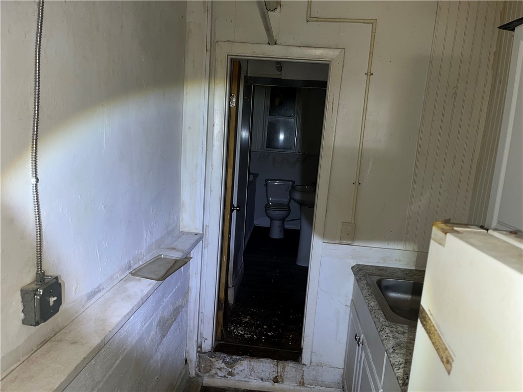 1344 Dewey Avenue, Unit 1342 Rochester, NY 14613 - Photo 25 of 39