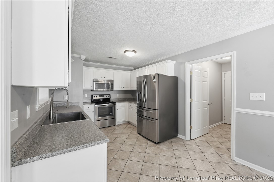 800 Bramblegate Road Hope Mills, NC 28348 - Photo 10 of 35