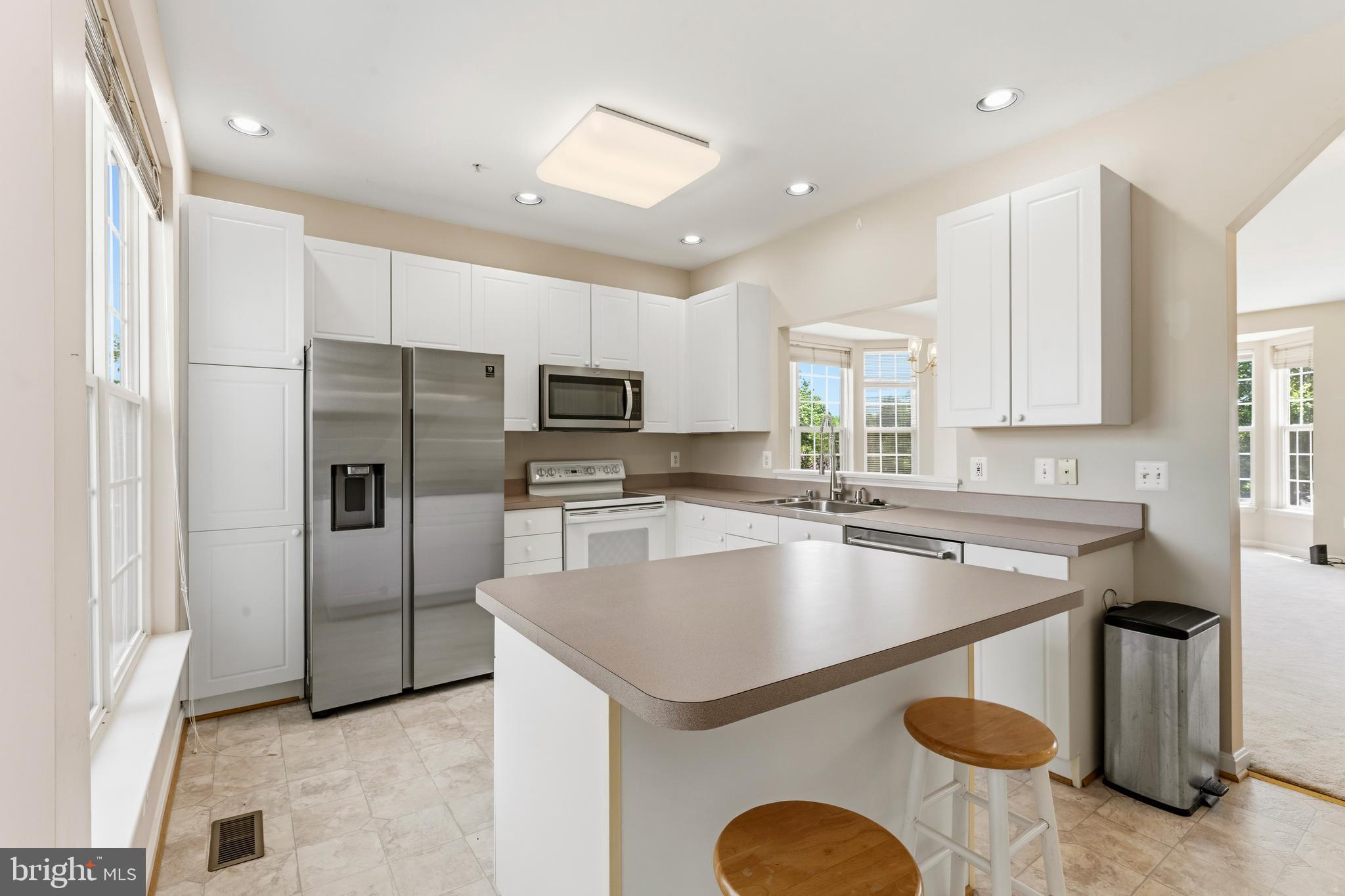 218 Harpers Way Frederick, MD 21702 - Photo 9 of 49
