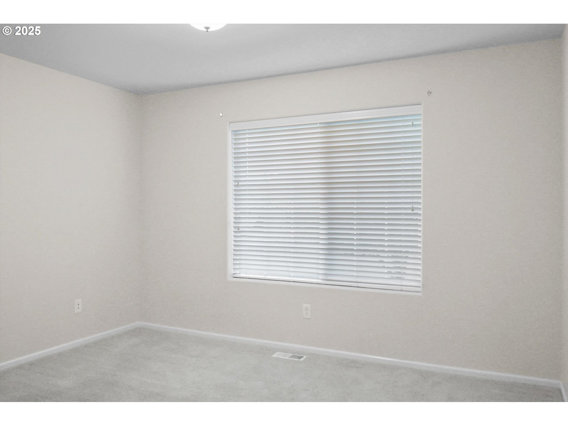 6309 Elena Street Northeast Albany, OR 97321 - Photo 36 of 43