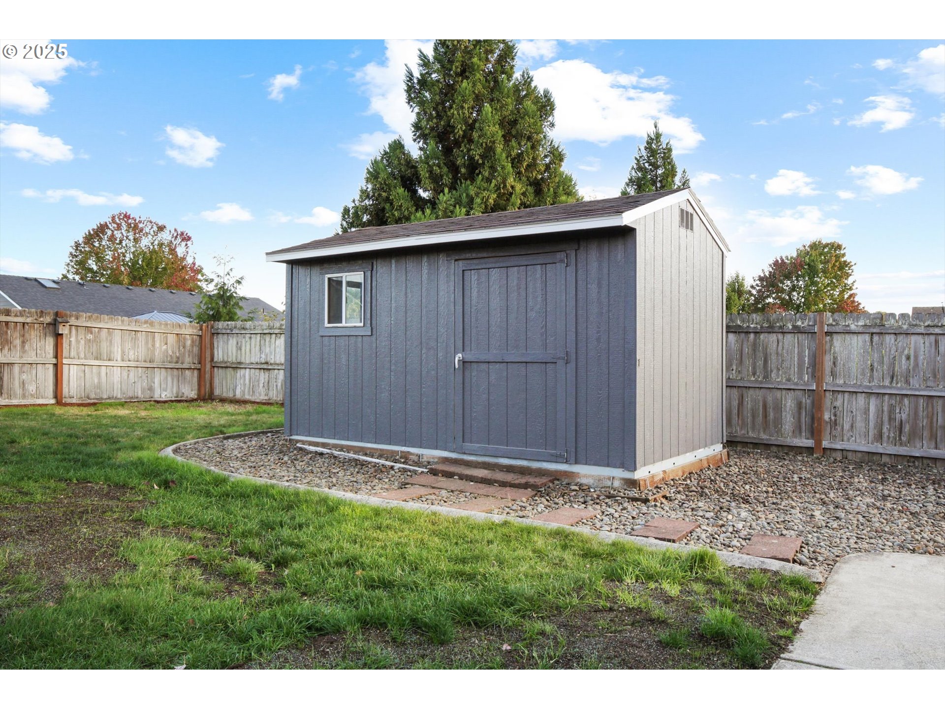 6309 Elena Street Northeast Albany, OR 97321 - Photo 38 of 43