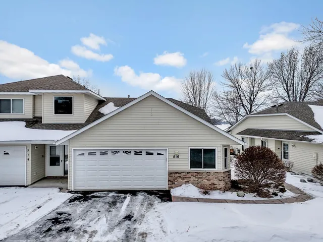 $459,900 | 516 Dew Drop Lane, Center City, MN 55012