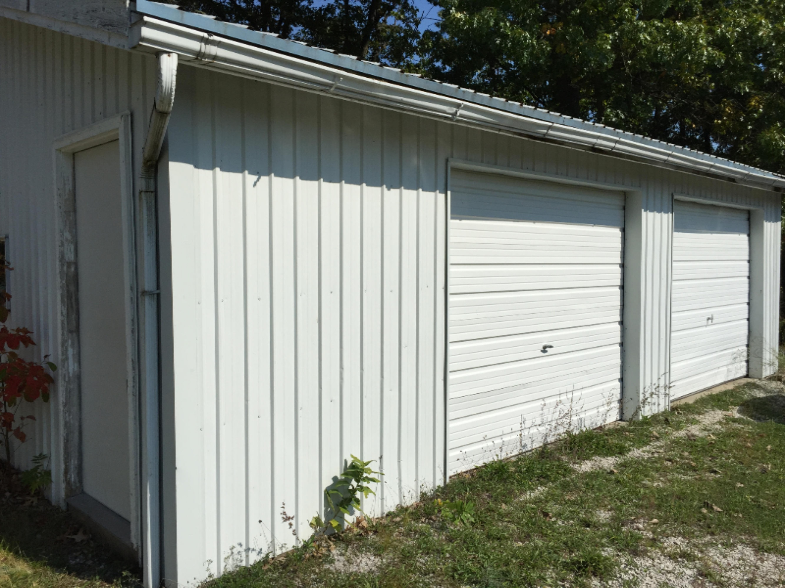 26036 Randall Road Dowagiac, MI 49047 - Photo 5 of 18 October 2014 - Meachum 010