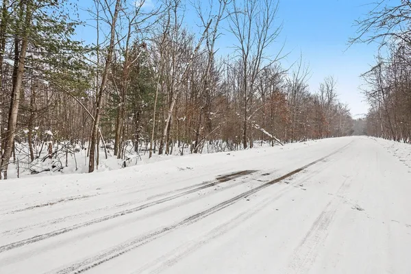 $299,000 | Nadeau Drive, Pullman, MI 49450