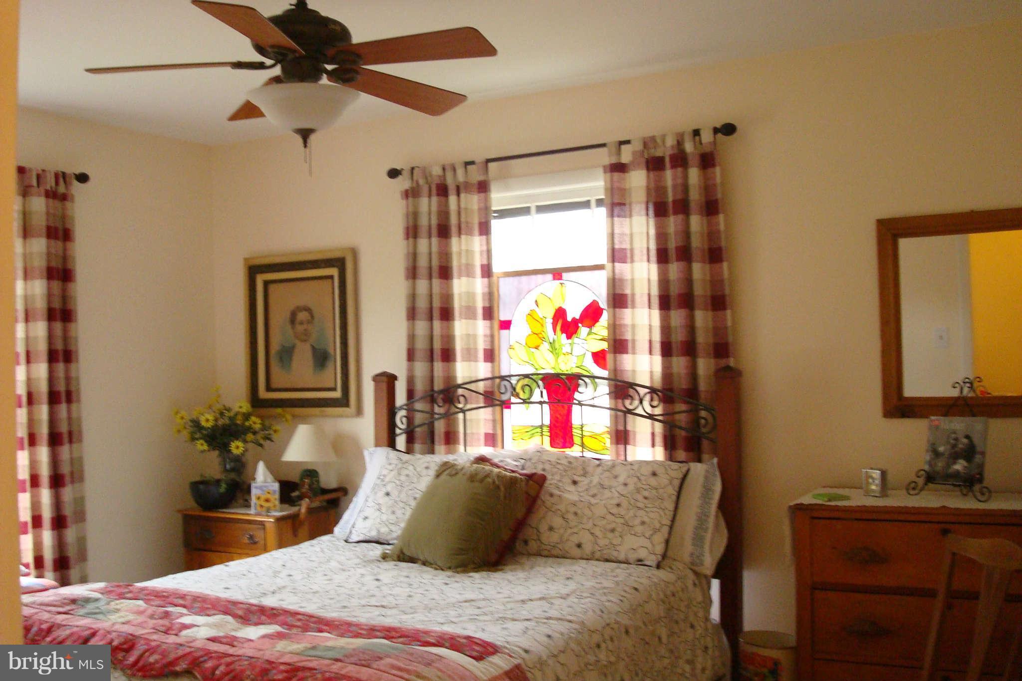 5004 Pheasant Ridge Road Fairfax, VA 22030 - Photo 12 of 29 Bedroom