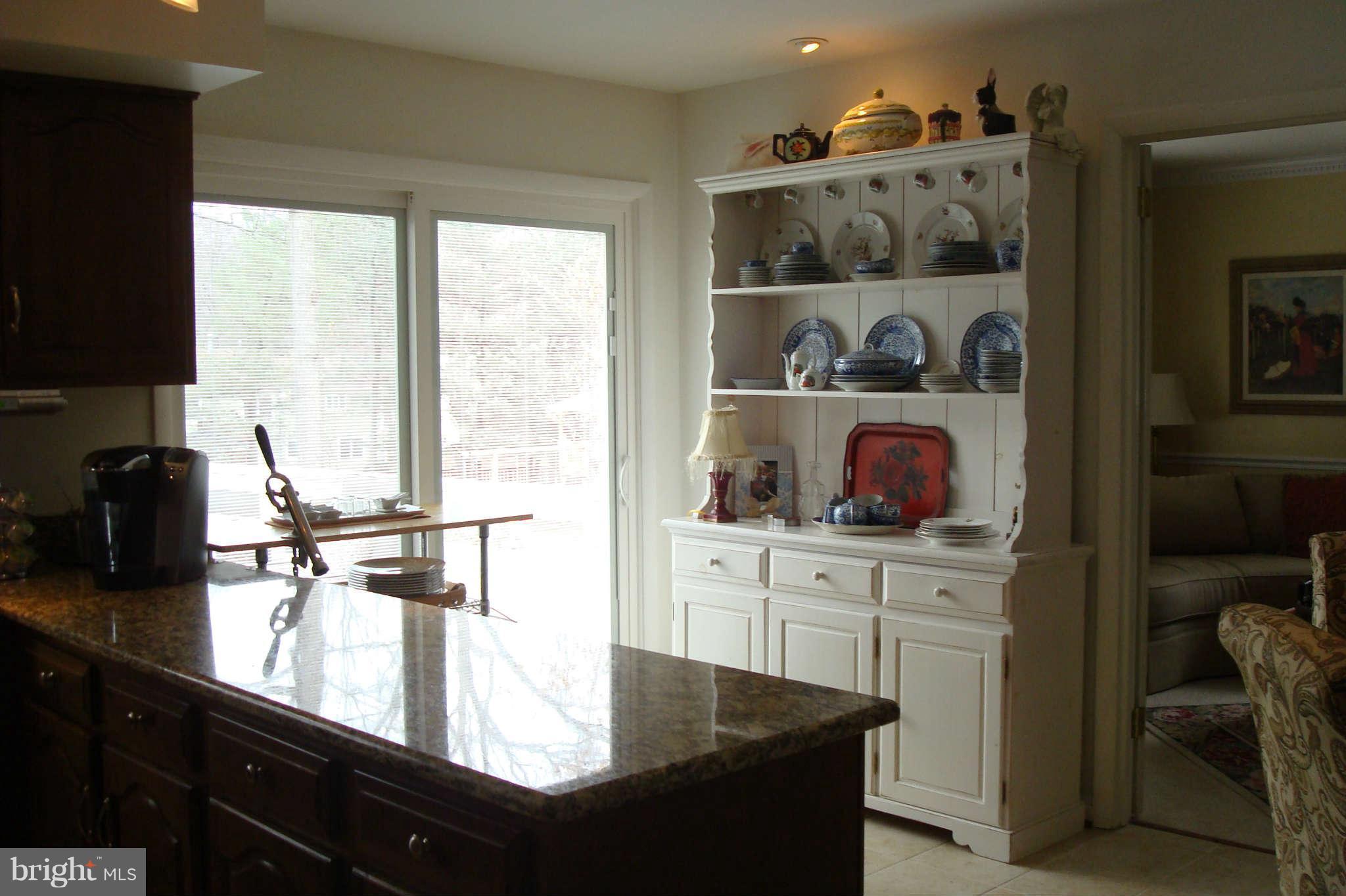 5004 Pheasant Ridge Road Fairfax, VA 22030 - Photo 3 of 29 Kitchen