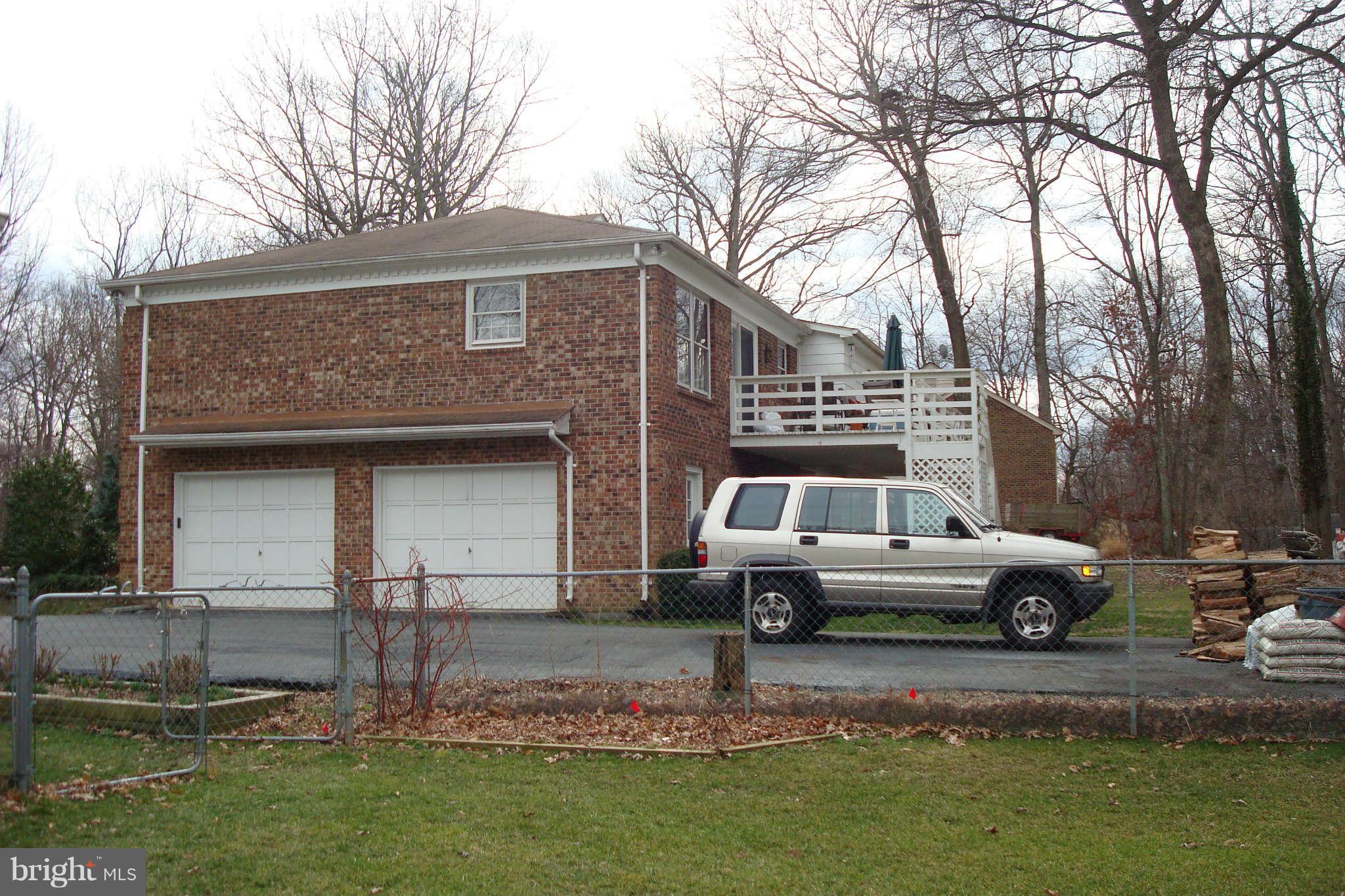 5004 Pheasant Ridge Road Fairfax, VA 22030 - Photo 24 of 29 Exterior (General)