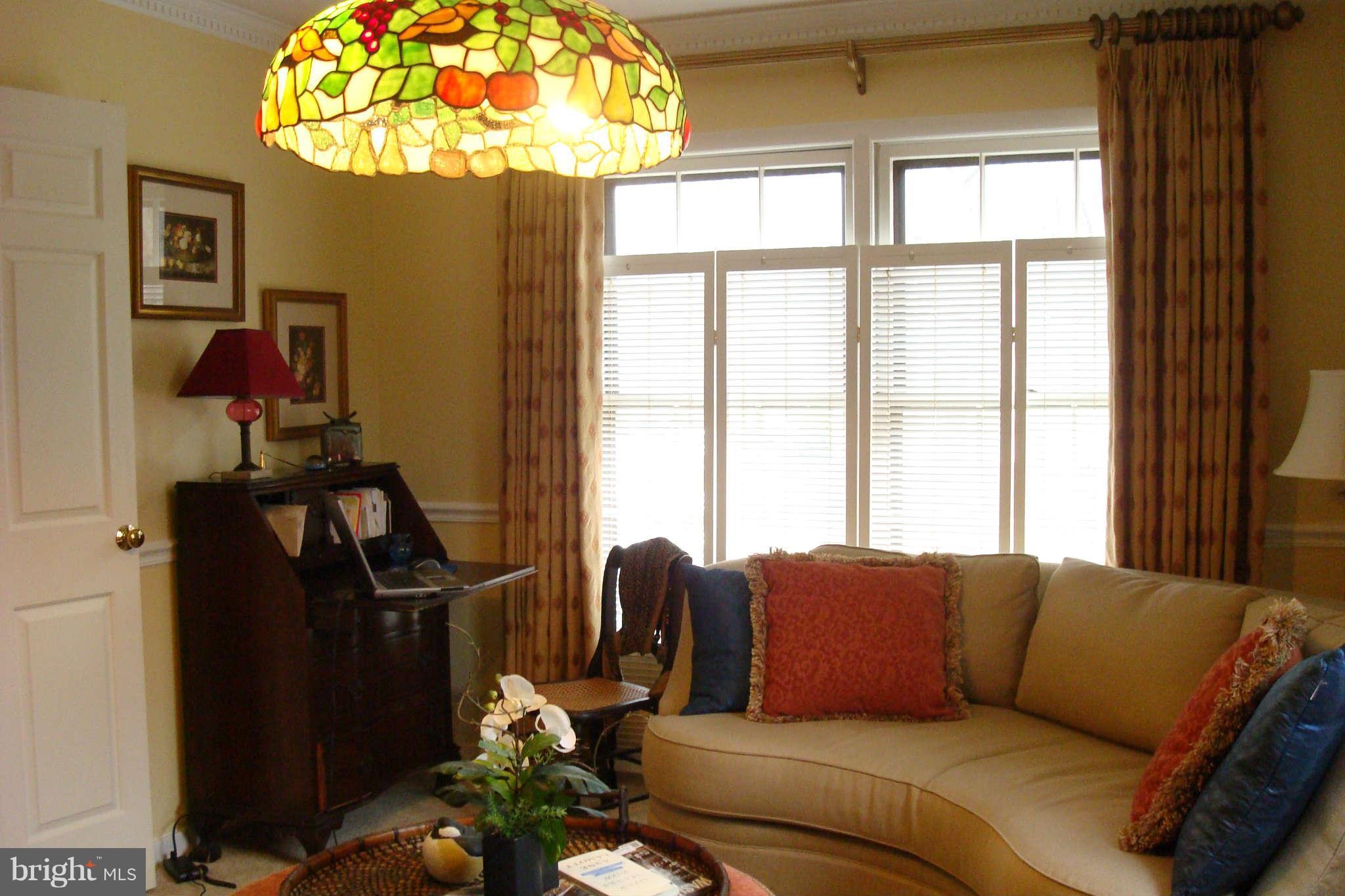 5004 Pheasant Ridge Road Fairfax, VA 22030 - Photo 7 of 29 Dining Room