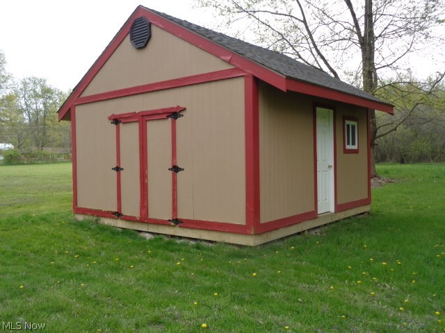 27383 Cook Road Olmsted Falls, OH 44138 - Photo 6 of 18