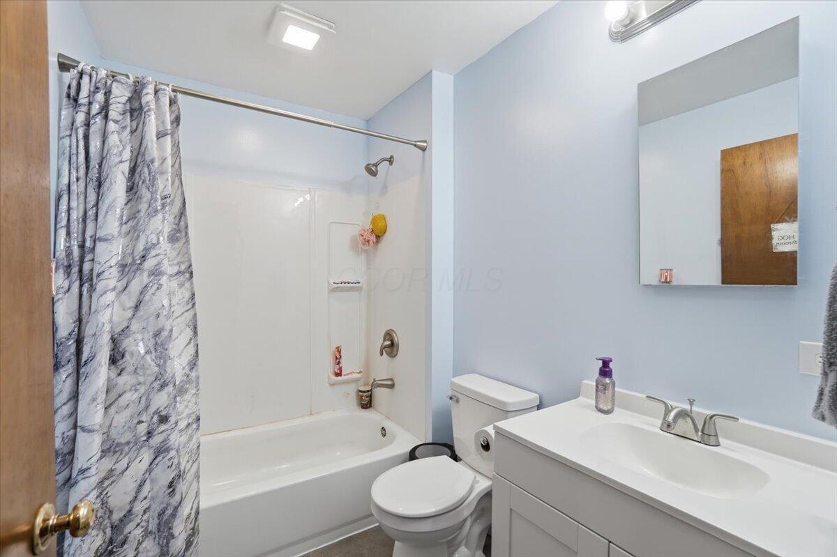 1805 Nelson Road Lancaster, OH 43130 - Photo 18 of 32 33-033